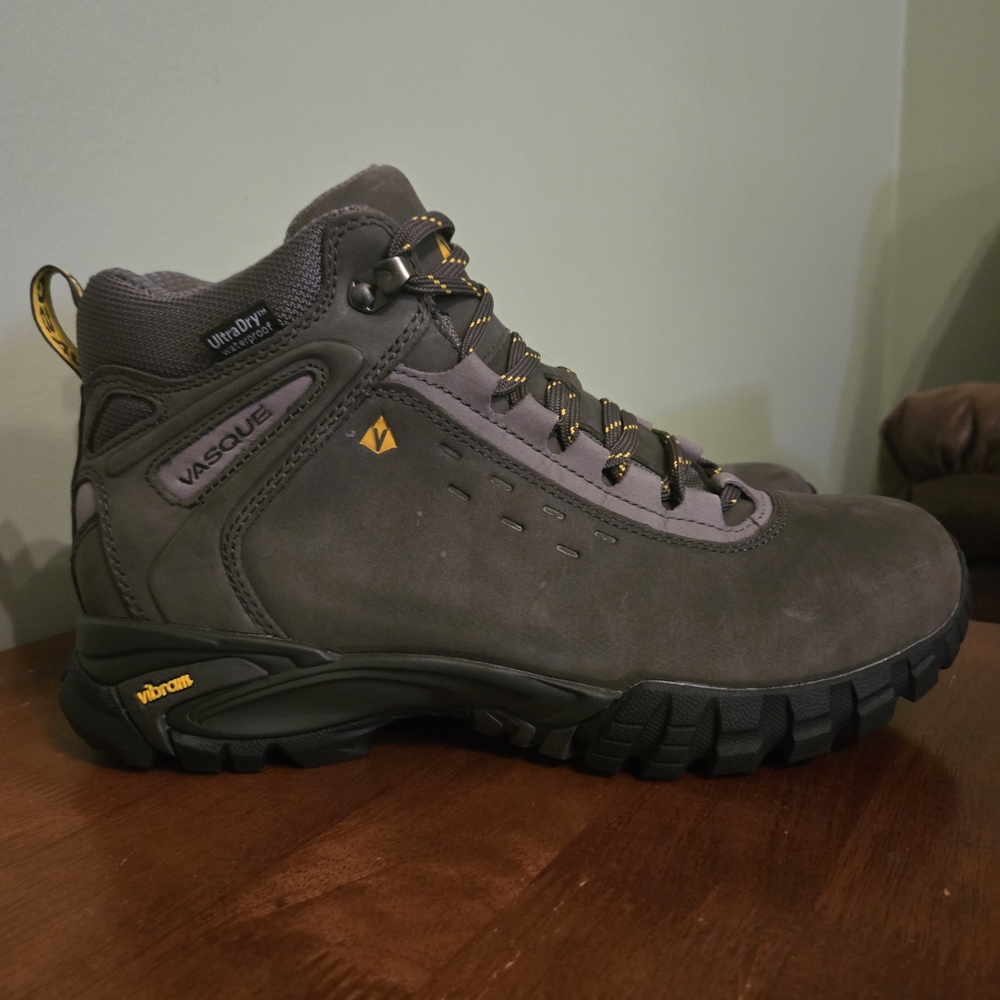 Vasque Men's Gray Hiking Boots